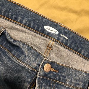 Old navy boyfriend style jeans, size 16